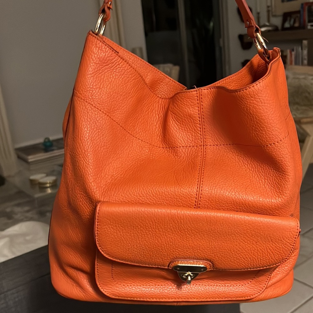 Banana Republic one strap orange shoulder bag